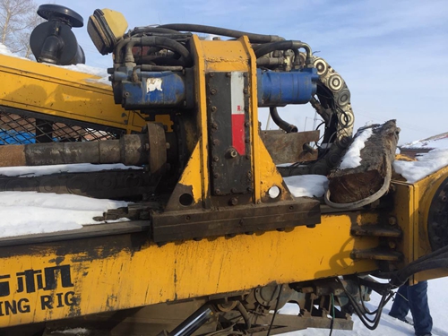 黃(huang)海28噸 (5)