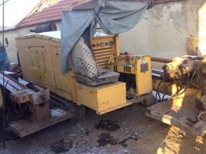 鑽(zuan)通25噸(dun) (8)